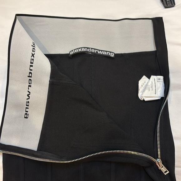 Alexander Wang stretchy miniskirt - Picture 4 of 6